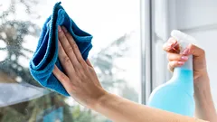 Je ramen blijven tot de herfst glanzen: dit moet je aan het water toevoegen