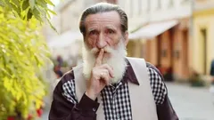 Het is belangrijk voor gepensioneerden om te zwijgen: 7 vragen die je niet hoeft te beantwoorden